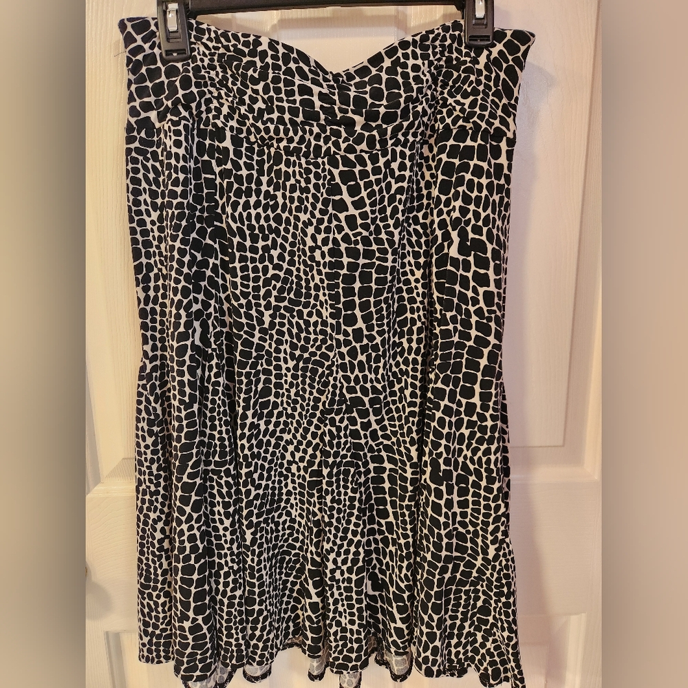 Apt 9 Flowy Women's Animal Print Skirt.